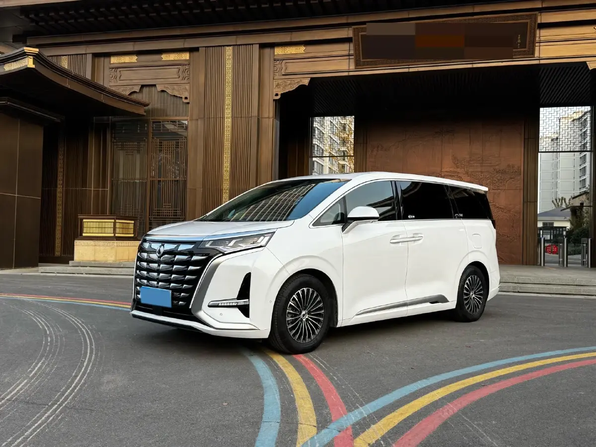 2022 Denza D9 1.5T 139HP L4 E-CVT PHEV 40.06KWH