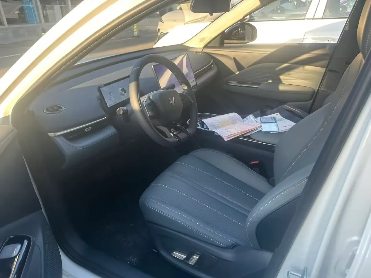 2025 ARCFOX T1 BEV,autocango,china used car exporter,china ev exporter,chinese used car exporter,chinese used ev exporter