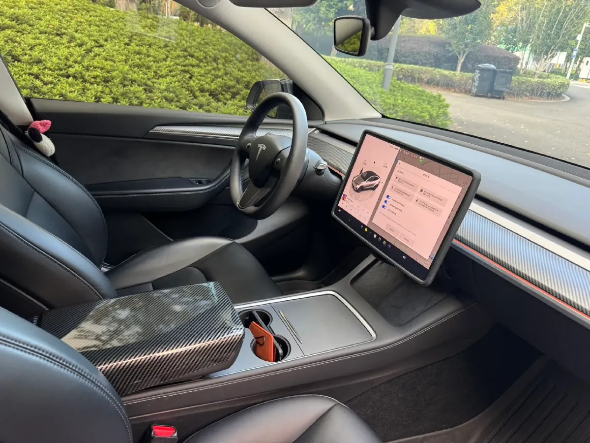 2024 Tesla Model Y BEV 60KWH,autocango,china used car exporter,china ev exporter,chinese used car exporter,chinese used ev exporter