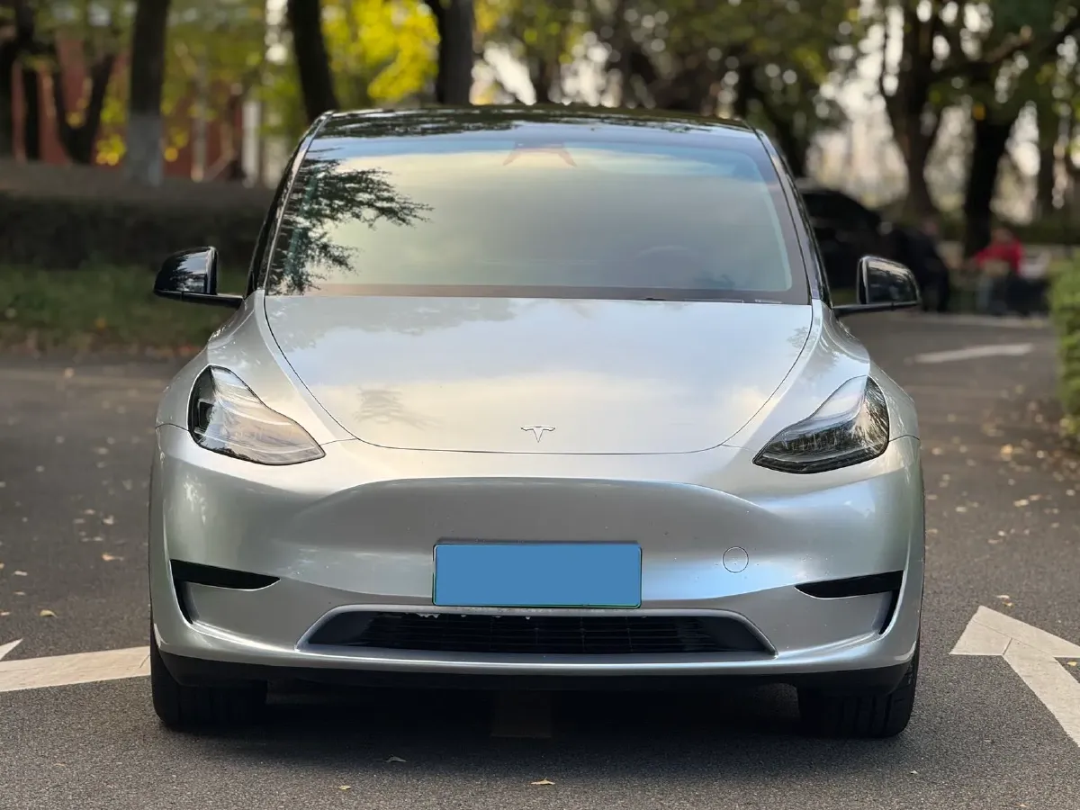 2024 Tesla Model Y BEV 60KWH,autocango,china used car exporter,china ev exporter,chinese used car exporter,chinese used ev exporter