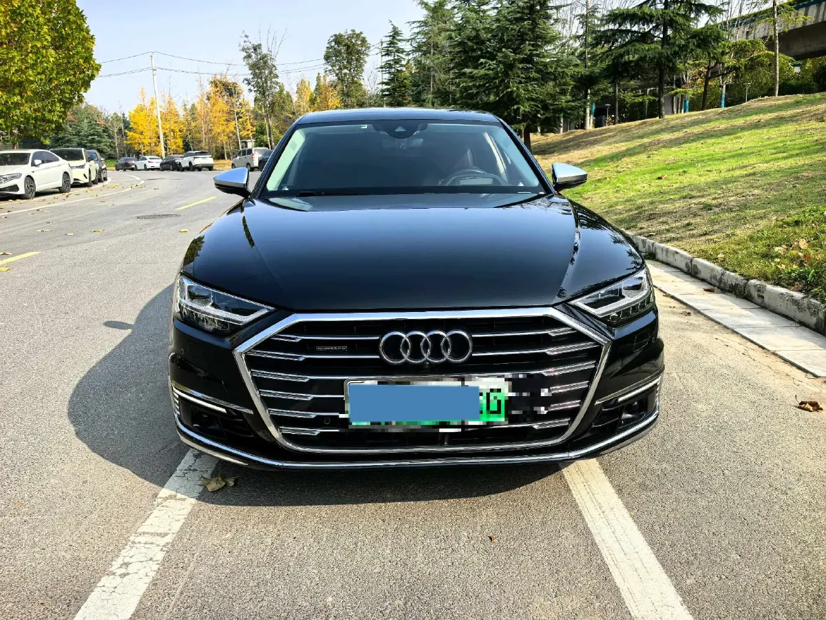 2021 Audi A8 3.0T 340HP V6 8AT PHEV 14.1KWH,autocango,china used car exporter,china ev exporter,chinese used car exporter,chinese used ev exporter