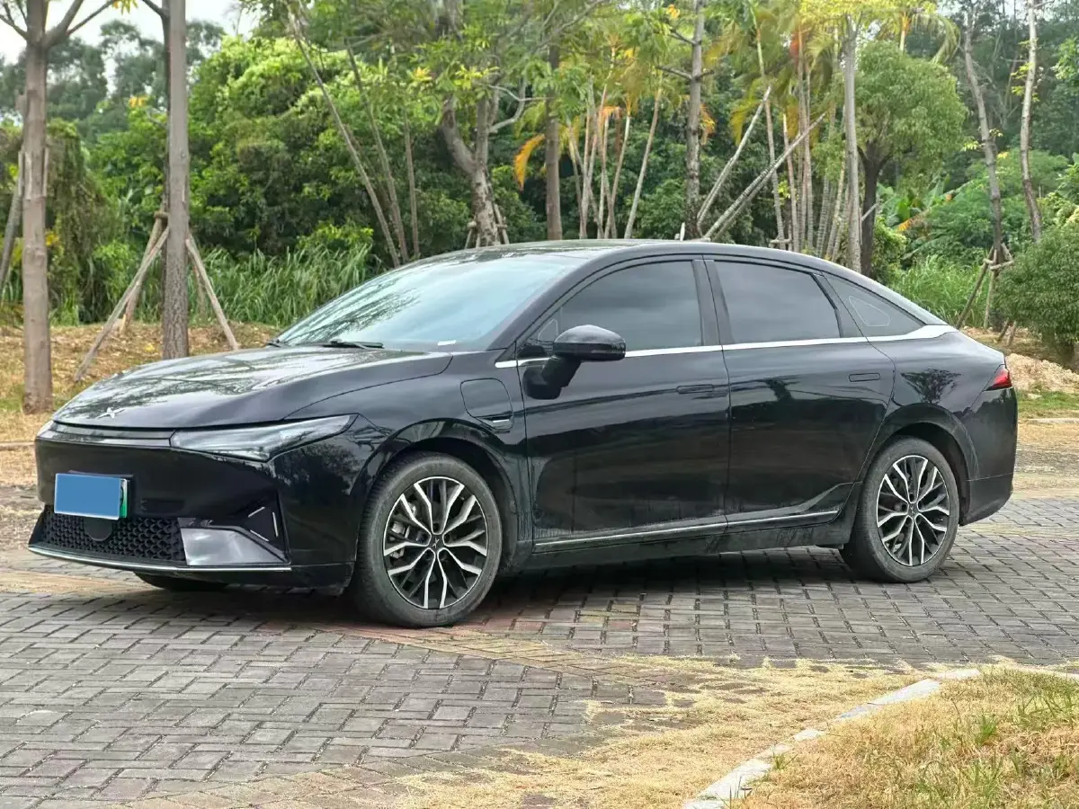 2022 Xpeng P5 BEV 55.9KWH
