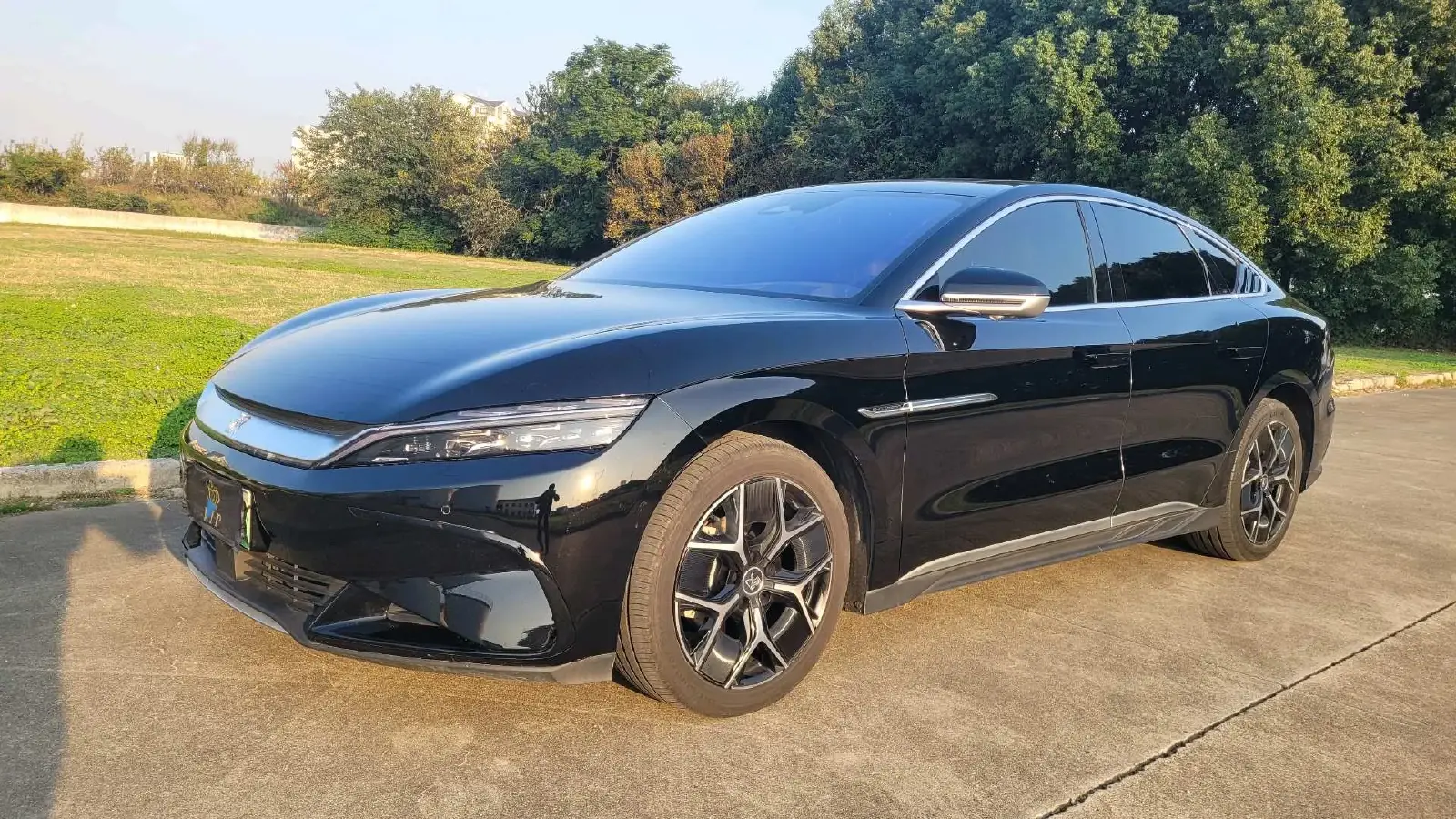 2024 BYD Han BEV 72KWH