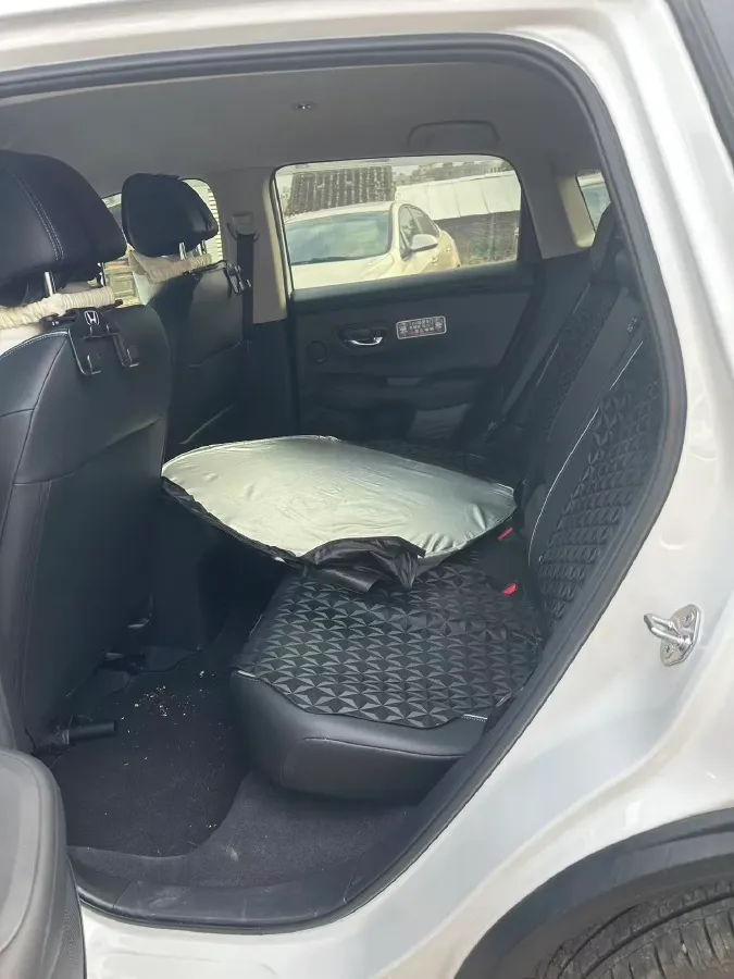 2023 Honda HR-V 1.5T 182HP L4 CVT,autocango,china used car exporter,china ev exporter,chinese used car exporter,chinese used ev exporter