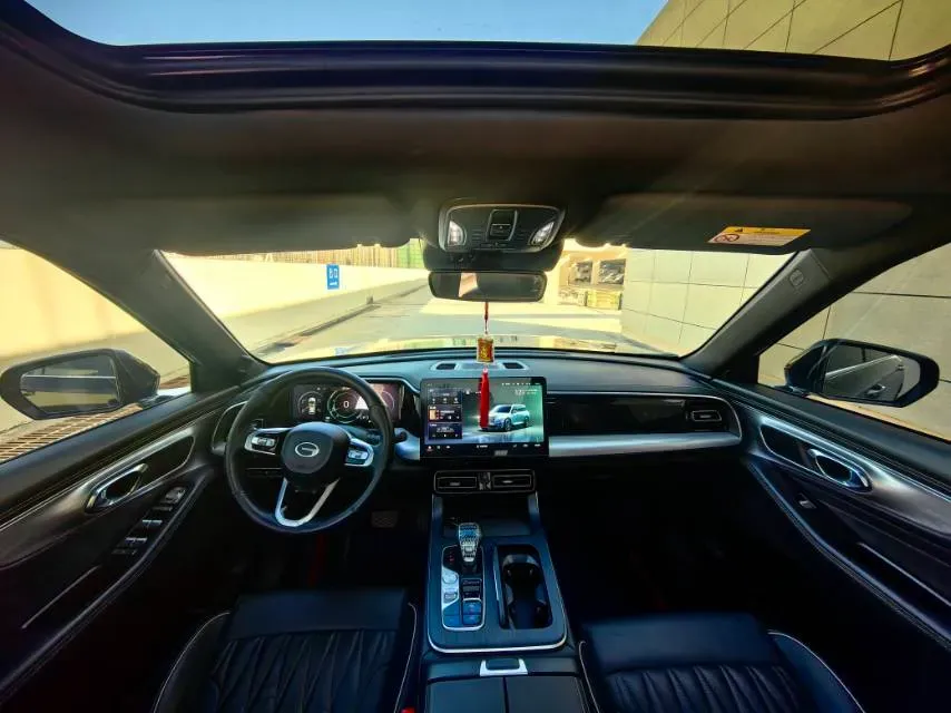 2022 GAC Trumpchi GS8 2.0T 252HP L4 8AT,autocango,china used car exporter,china ev exporter,chinese used car exporter,chinese used ev exporter