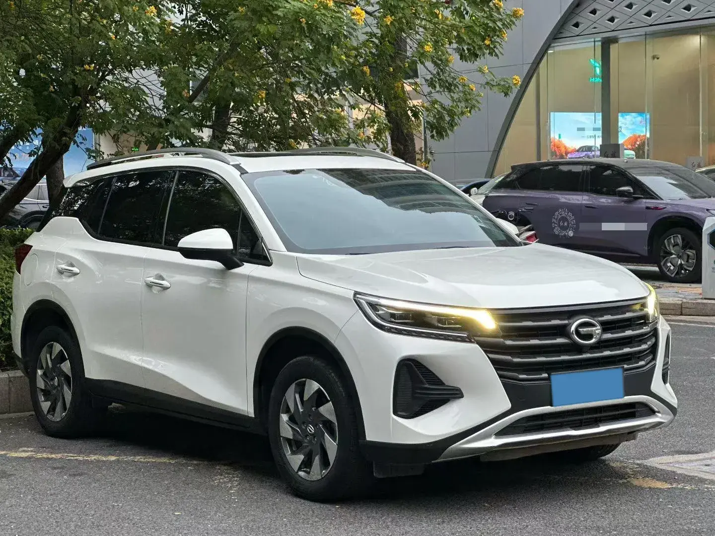 2021 GAC TRUMPCHI thumbnail 3