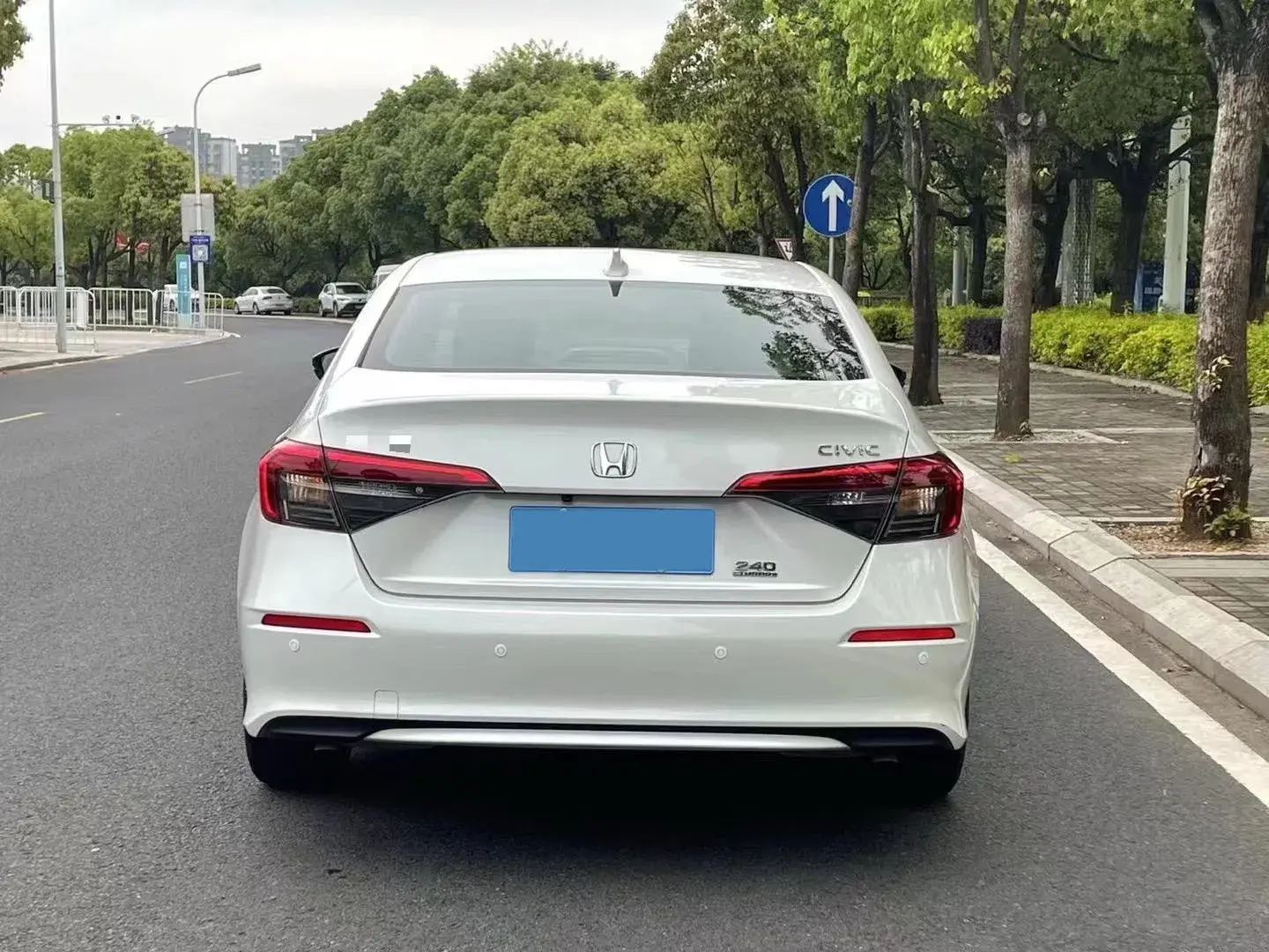 2022 HONDA CIVIC thumbnail 4