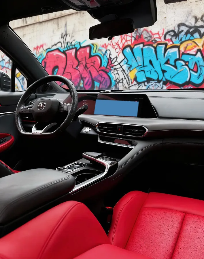 2020 ChangAn UNI-T 1.5T 180HP L4 7DCT,autocango,china used car exporter,china ev exporter,chinese used car exporter,chinese used ev exporter