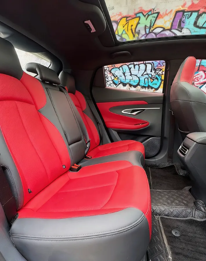 2020 ChangAn UNI-T 1.5T 180HP L4 7DCT,autocango,china used car exporter,china ev exporter,chinese used car exporter,chinese used ev exporter