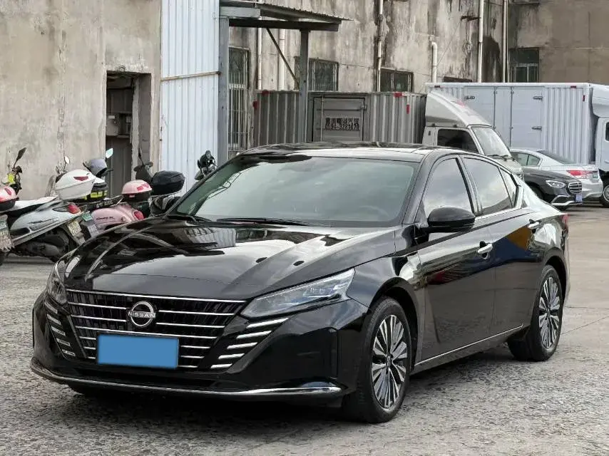2022 NISSAN TEANA view 1