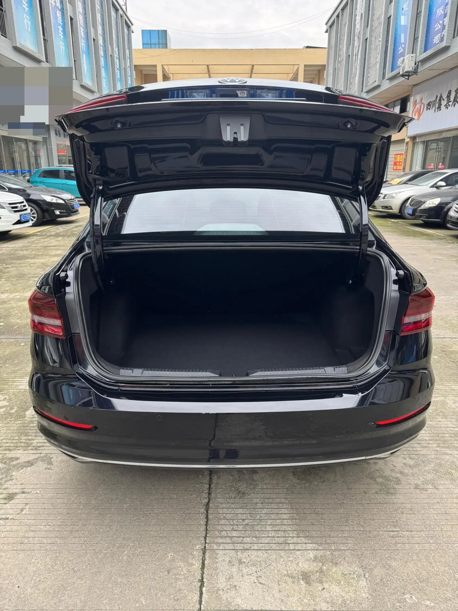 2022 VOLKSWAGEN LAVIDA thumbnail 3