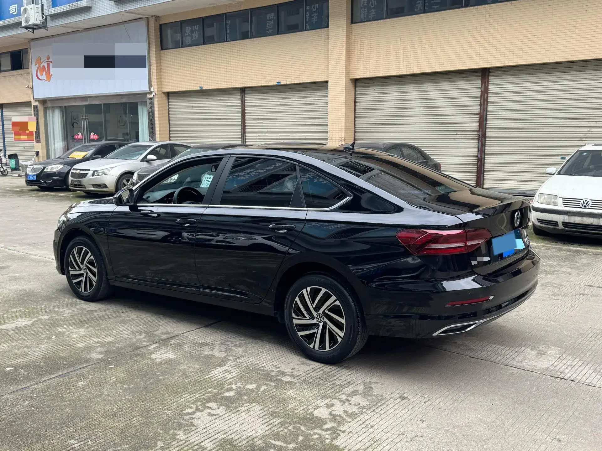 2022 VOLKSWAGEN LAVIDA thumbnail 2