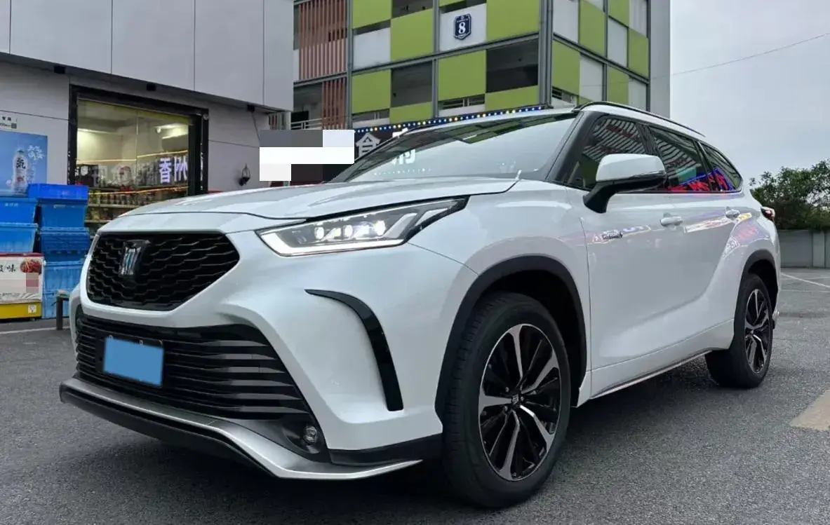 2023 Toyota Crown Kluger 2.5L 189HP L4 E-CVT Hybrid