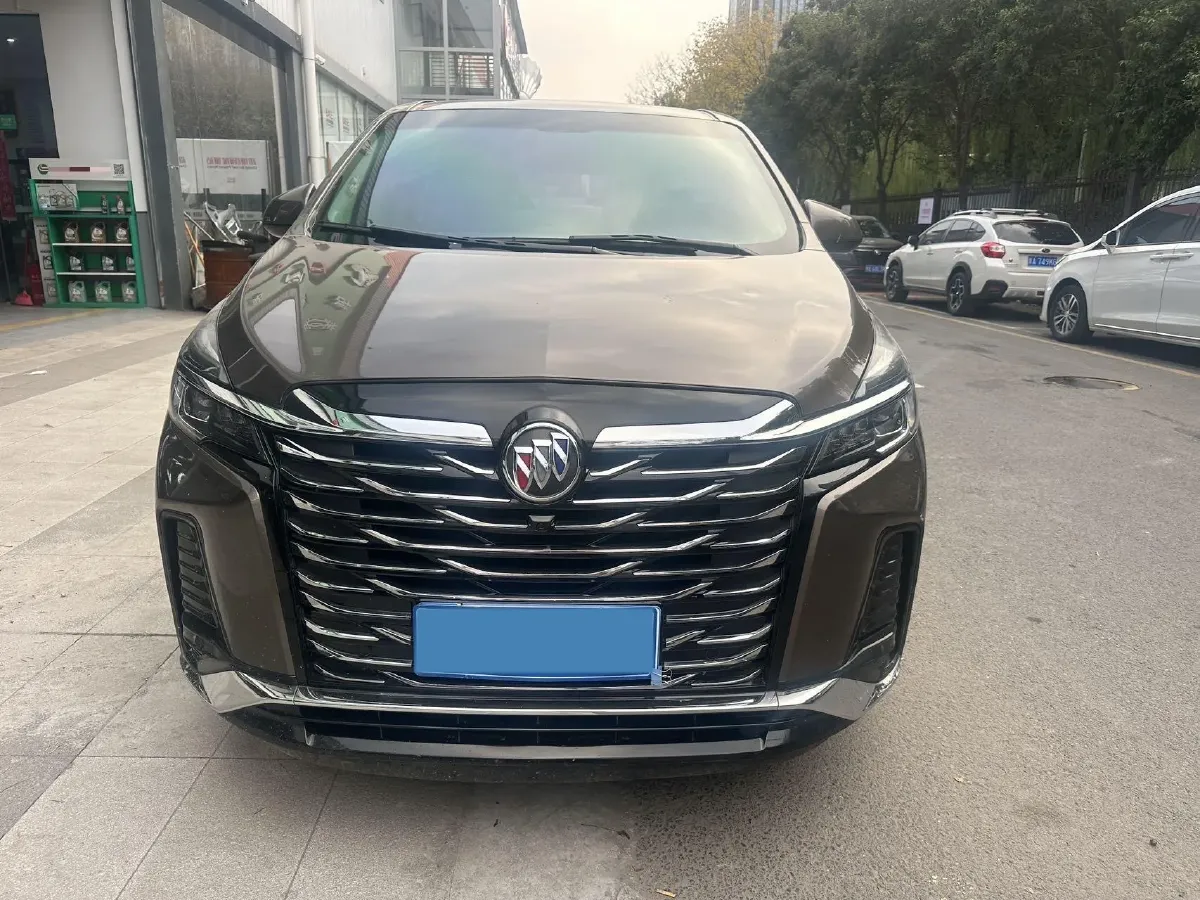 2023 Buick GL8 2.0T 237HP L4 9AT,autocango,china used car exporter,china ev exporter,chinese used car exporter,chinese used ev exporter