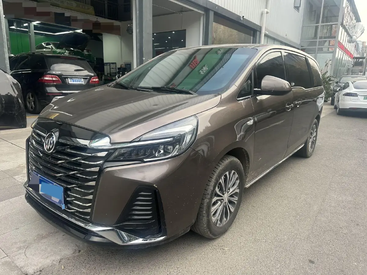 2023 Buick GL8 2.0T 237HP L4 9AT