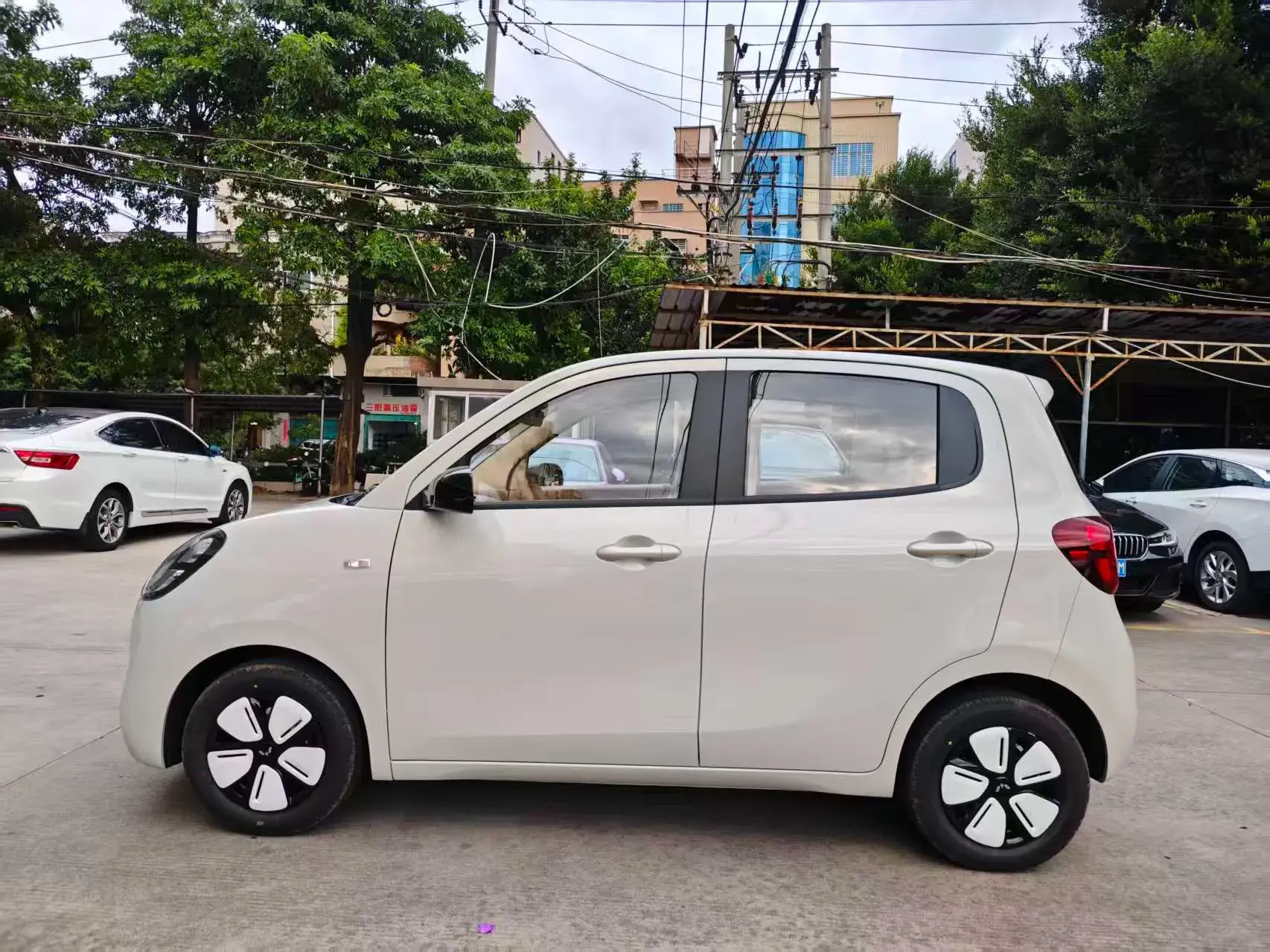 2025 WULING HONGGUANG thumbnail 3