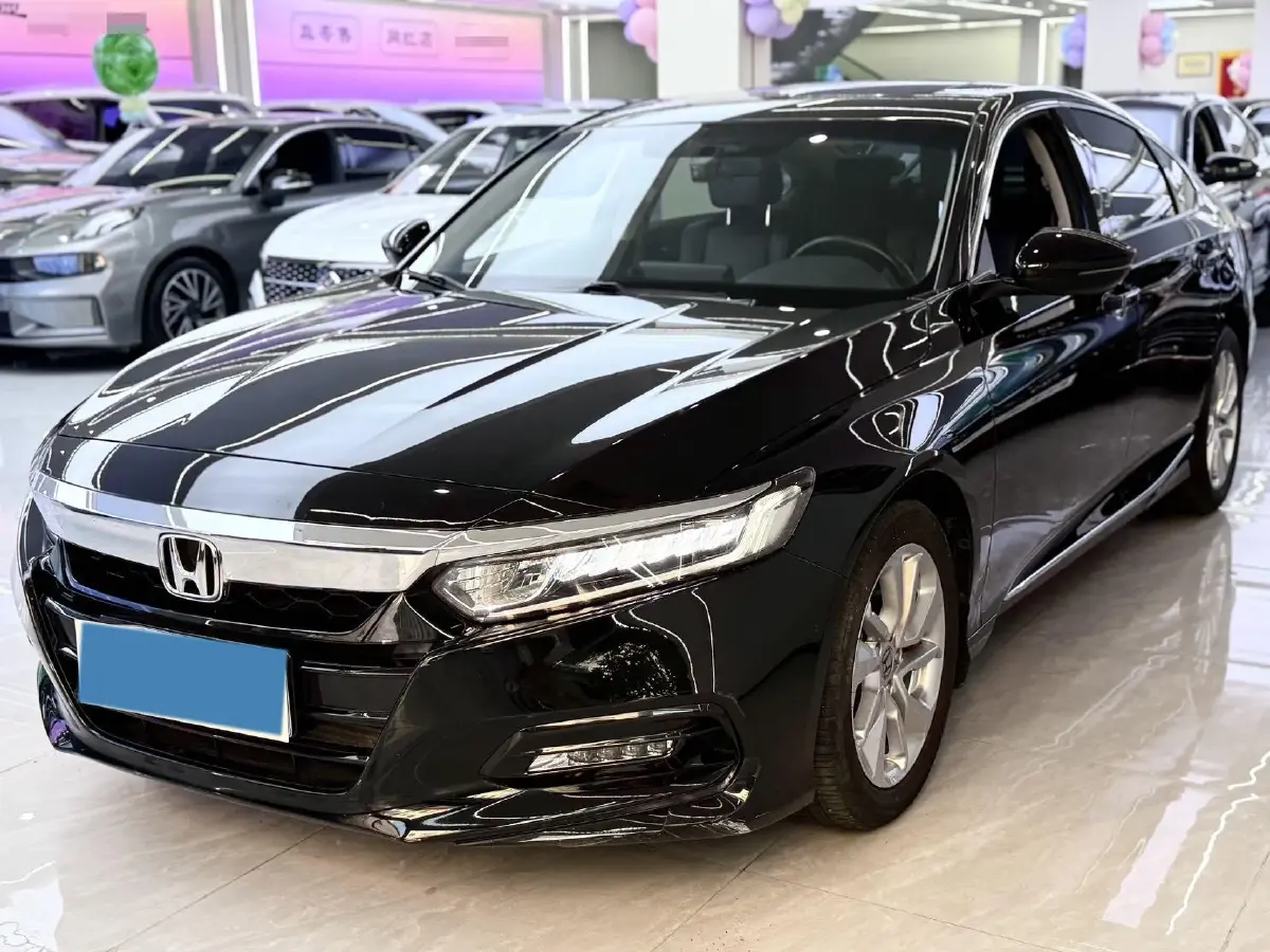 2018 Honda Accord 1.5T 194HP L4 CVT