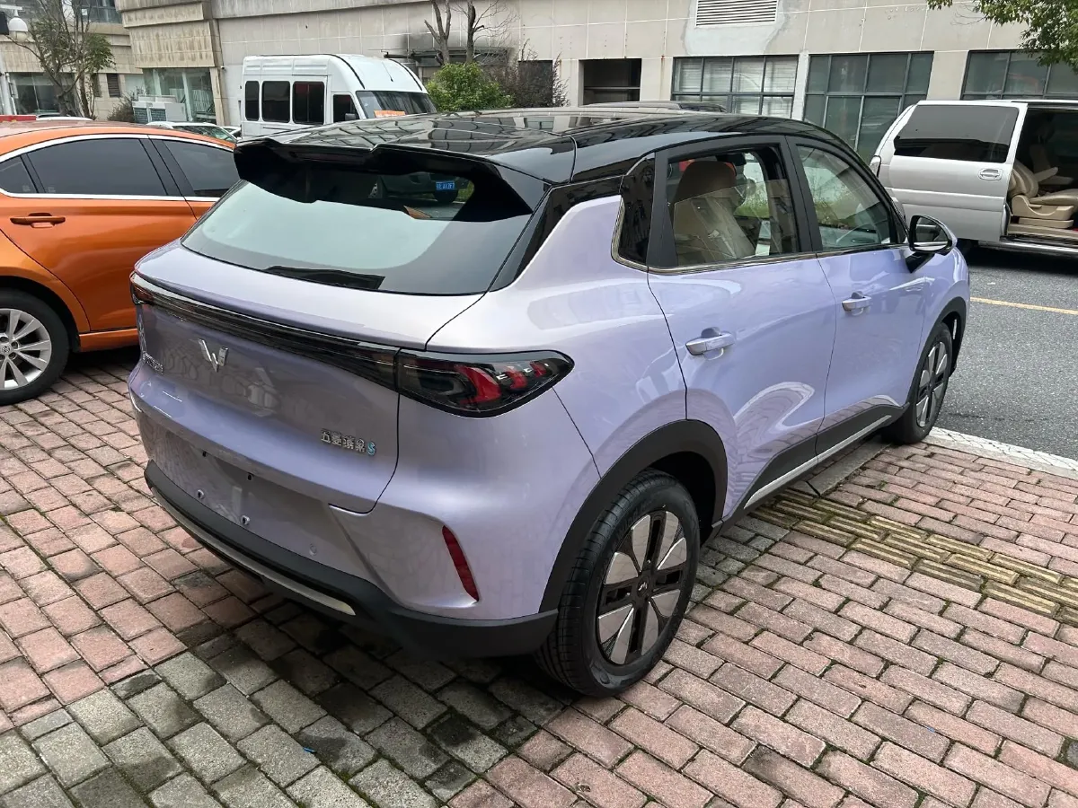 2025 WuLing BinGuo S BEV,autocango,china used car exporter,china ev exporter,chinese used car exporter,chinese used ev exporter