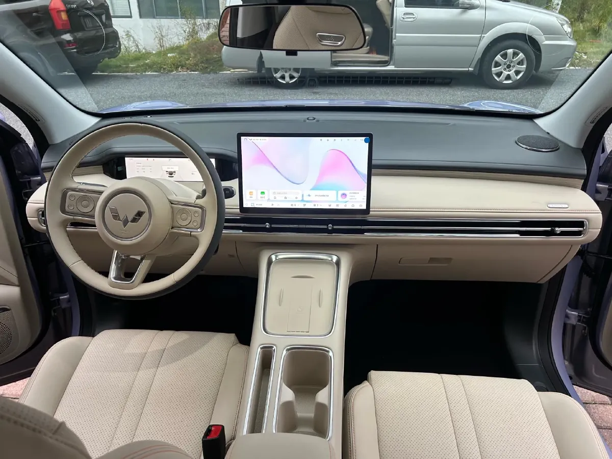 2025 WuLing BinGuo S BEV,autocango,china used car exporter,china ev exporter,chinese used car exporter,chinese used ev exporter