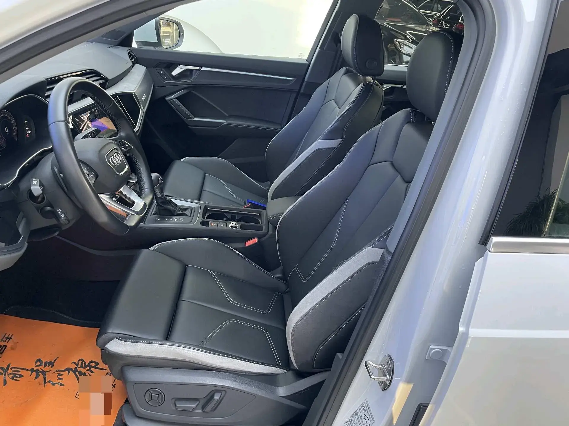 2024 AUDI Q3 thumbnail 4