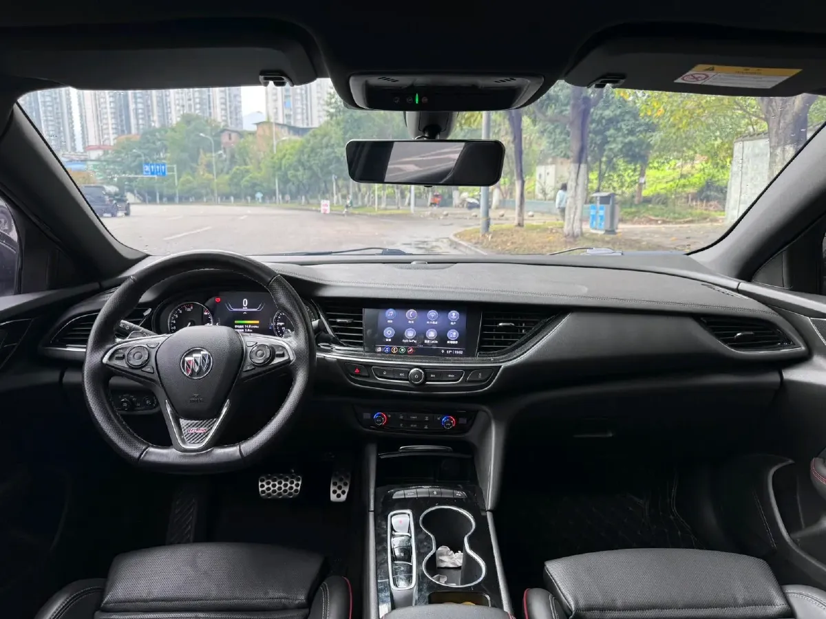 2021 Buick Regal 2.0T 237HP L4 9AT,autocango,china used car exporter,china ev exporter,chinese used car exporter,chinese used ev exporter
