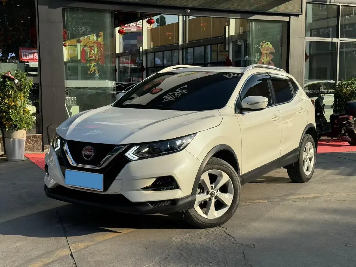 2025 Nissan Qashqai 2.0L 151HP L4 CVT