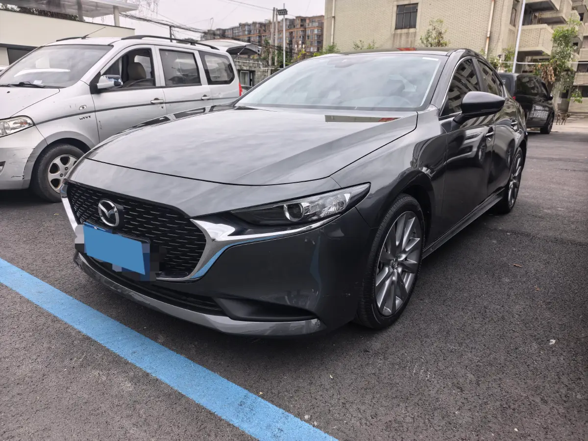 2020 Mazda 3 Axela 2.0L 158HP L4 6AT