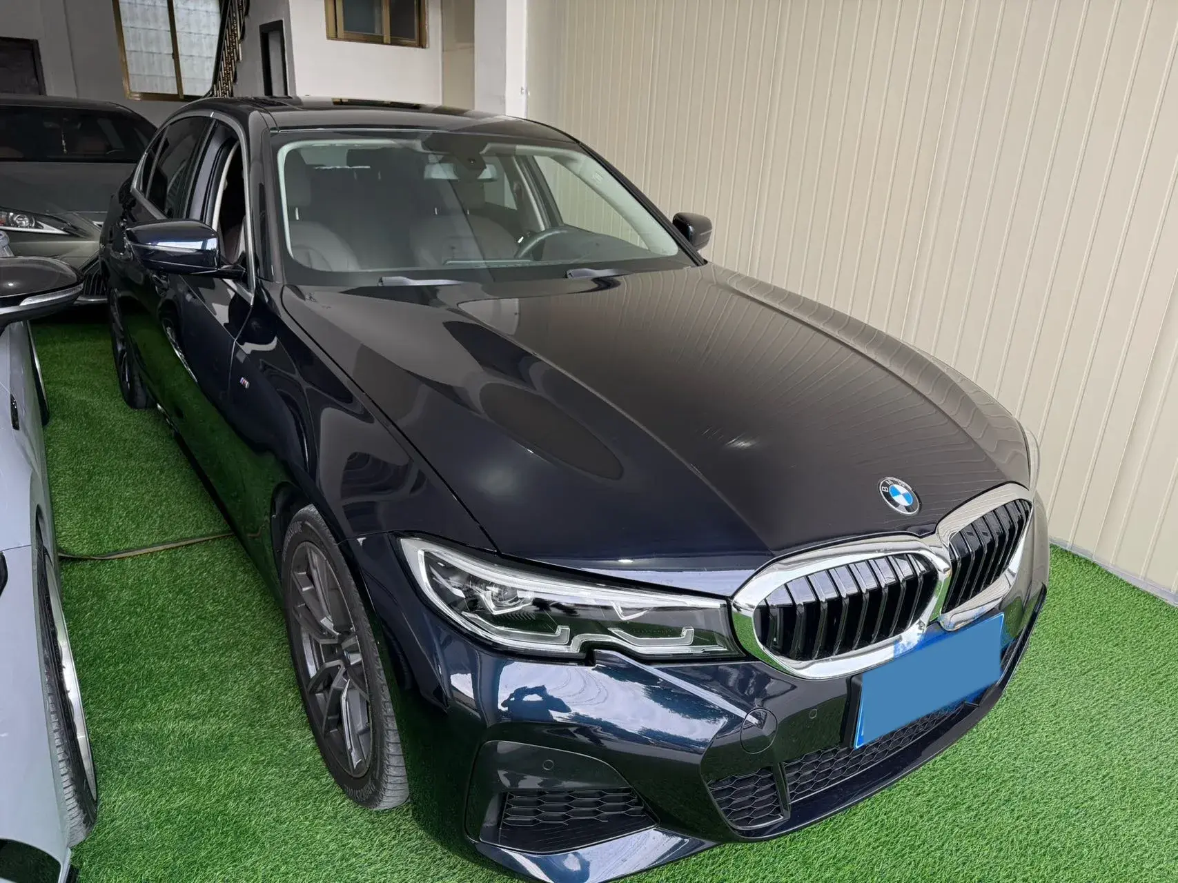 2020 BMW 3 thumbnail 2