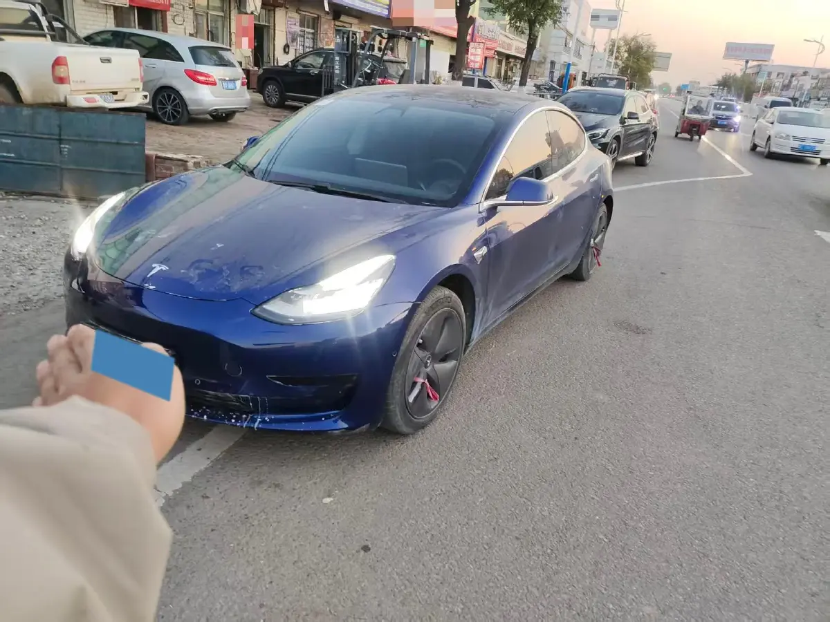 2020 Tesla Model 3 BEV 52KWH