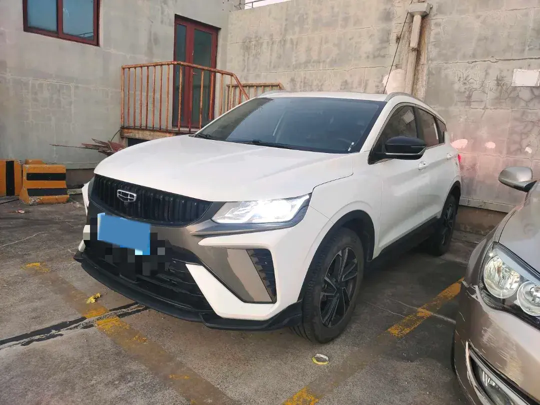 2023 GEELY COOLRAY view 1