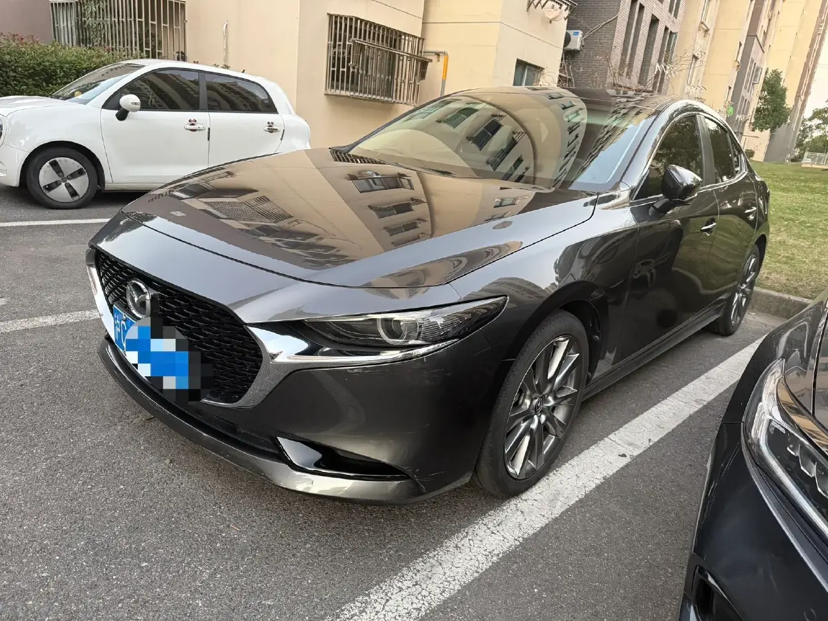 2020 Mazda 3 Axela 2.0L 158HP L4 6AT