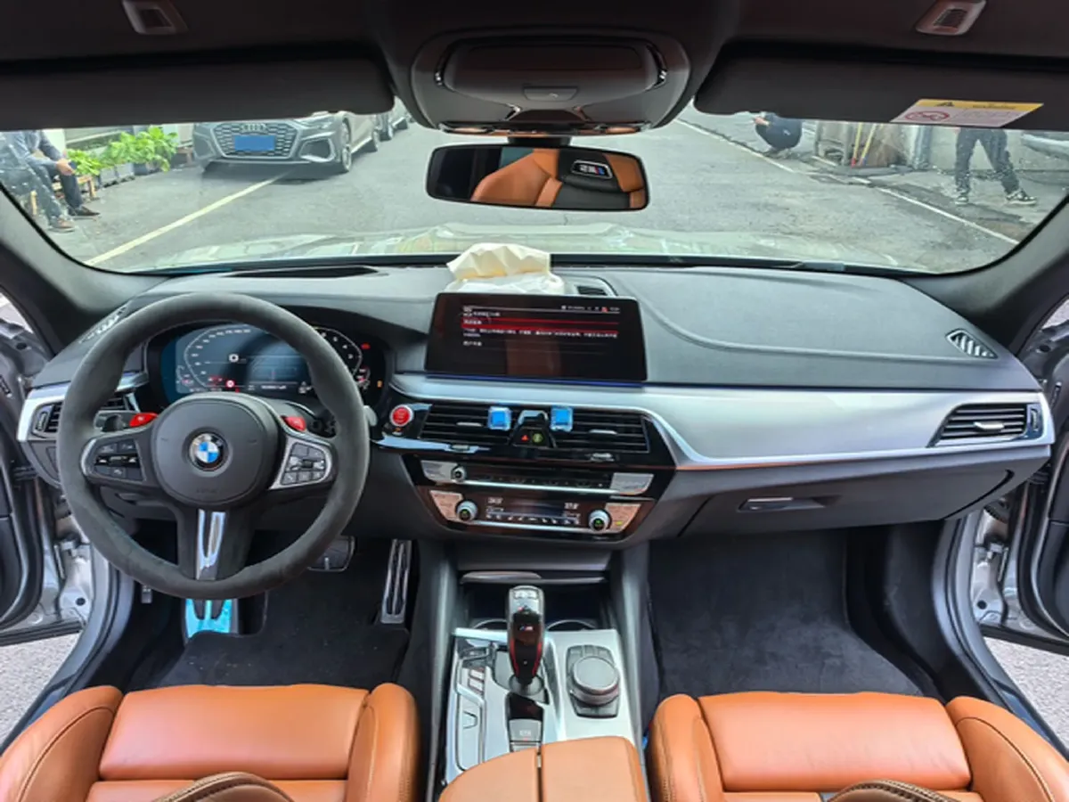 2019 BMW M5 4.4T 625HP V8 8AT,autocango,china used car exporter,china ev exporter,chinese used car exporter,chinese used ev exporter