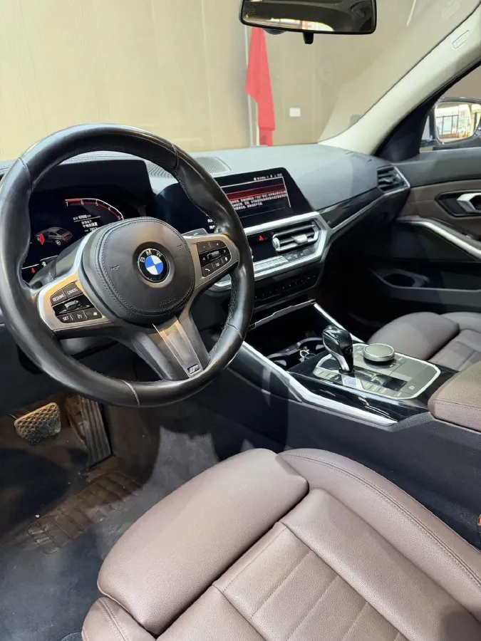 2021 BMW 3 Series 2.0T 156HP L4 8AT,autocango,china used car exporter,china ev exporter,chinese used car exporter,chinese used ev exporter