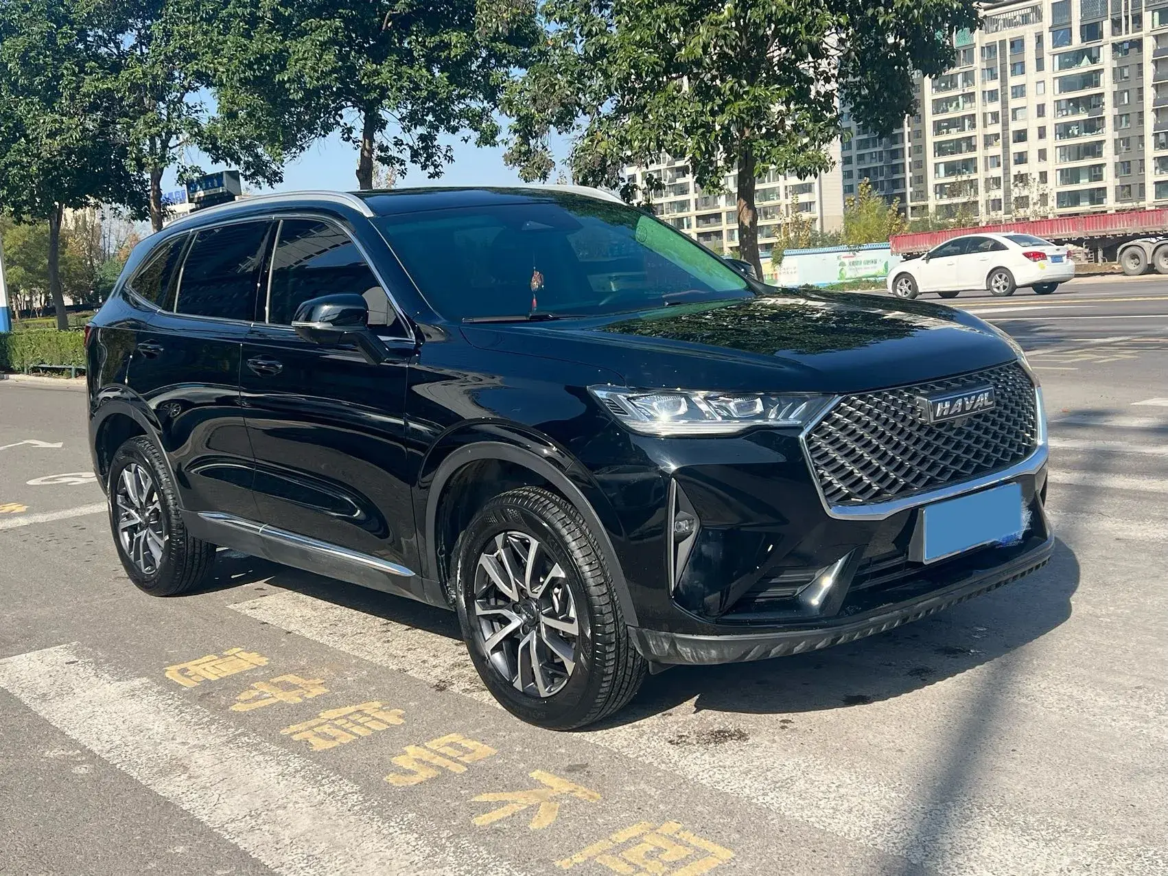 2024 HAVAL H6 thumbnail 2