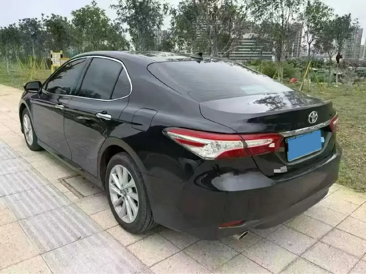 2021 Toyota Camry 2.5L 209HP L4 8AT,autocango,china used car exporter,china ev exporter,chinese used car exporter,chinese used ev exporter