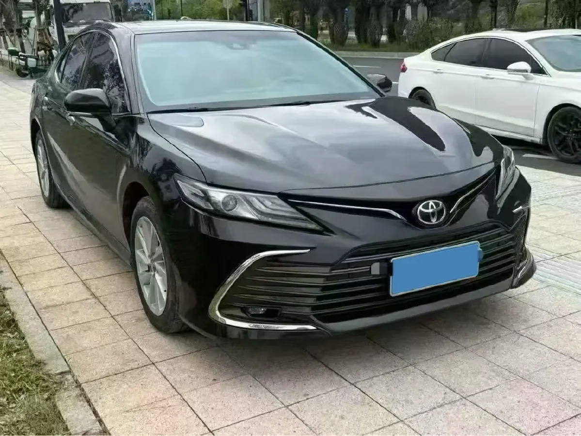 2021 Toyota Camry 2.5L 209HP L4 8AT,autocango,china used car exporter,china ev exporter,chinese used car exporter,chinese used ev exporter