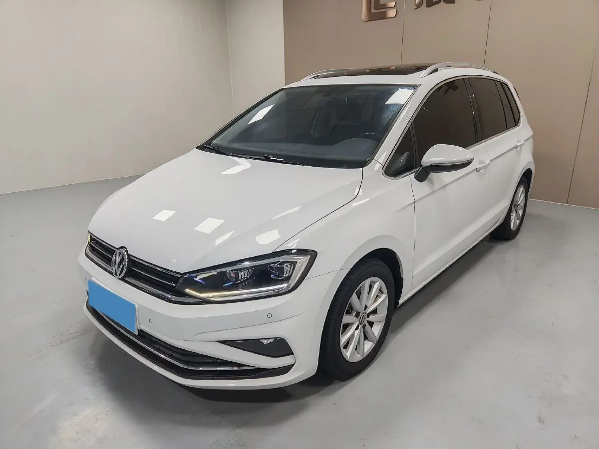 2020 Volkswagen Golf Sportsvan 1.4T 150HP L4 7DCT