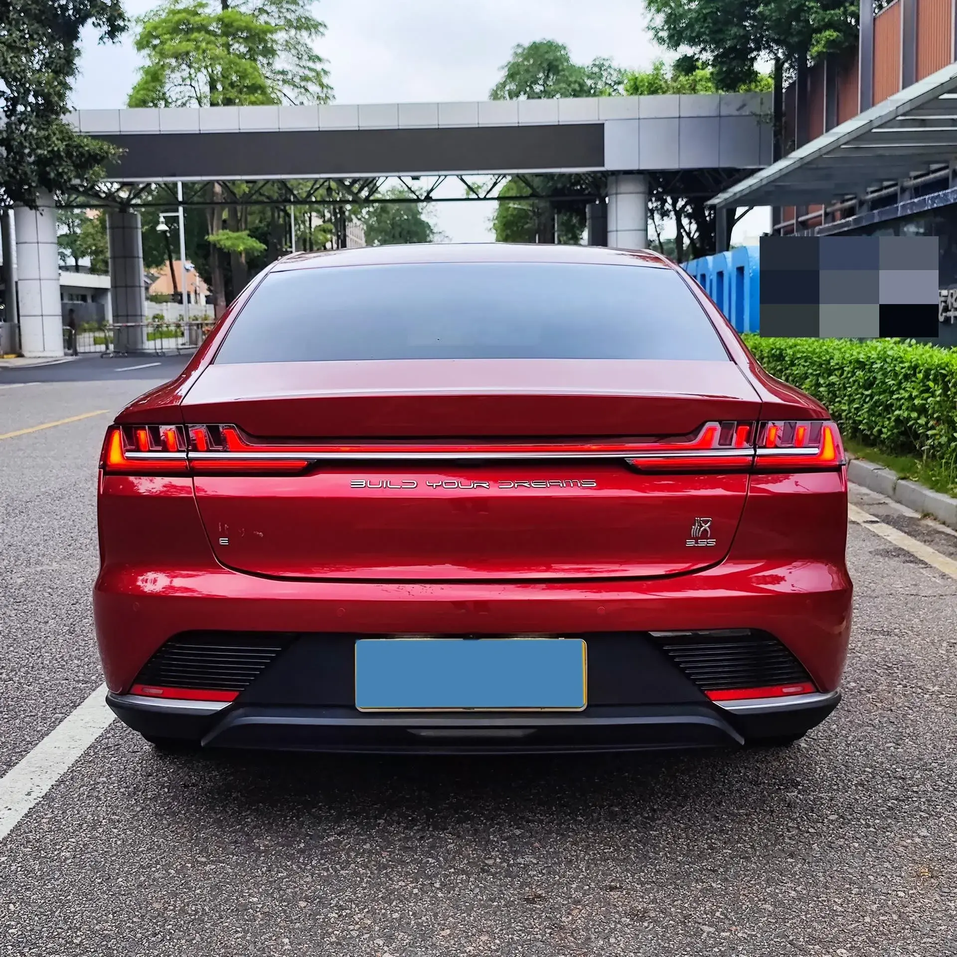 2020 BYD HAN thumbnail 4