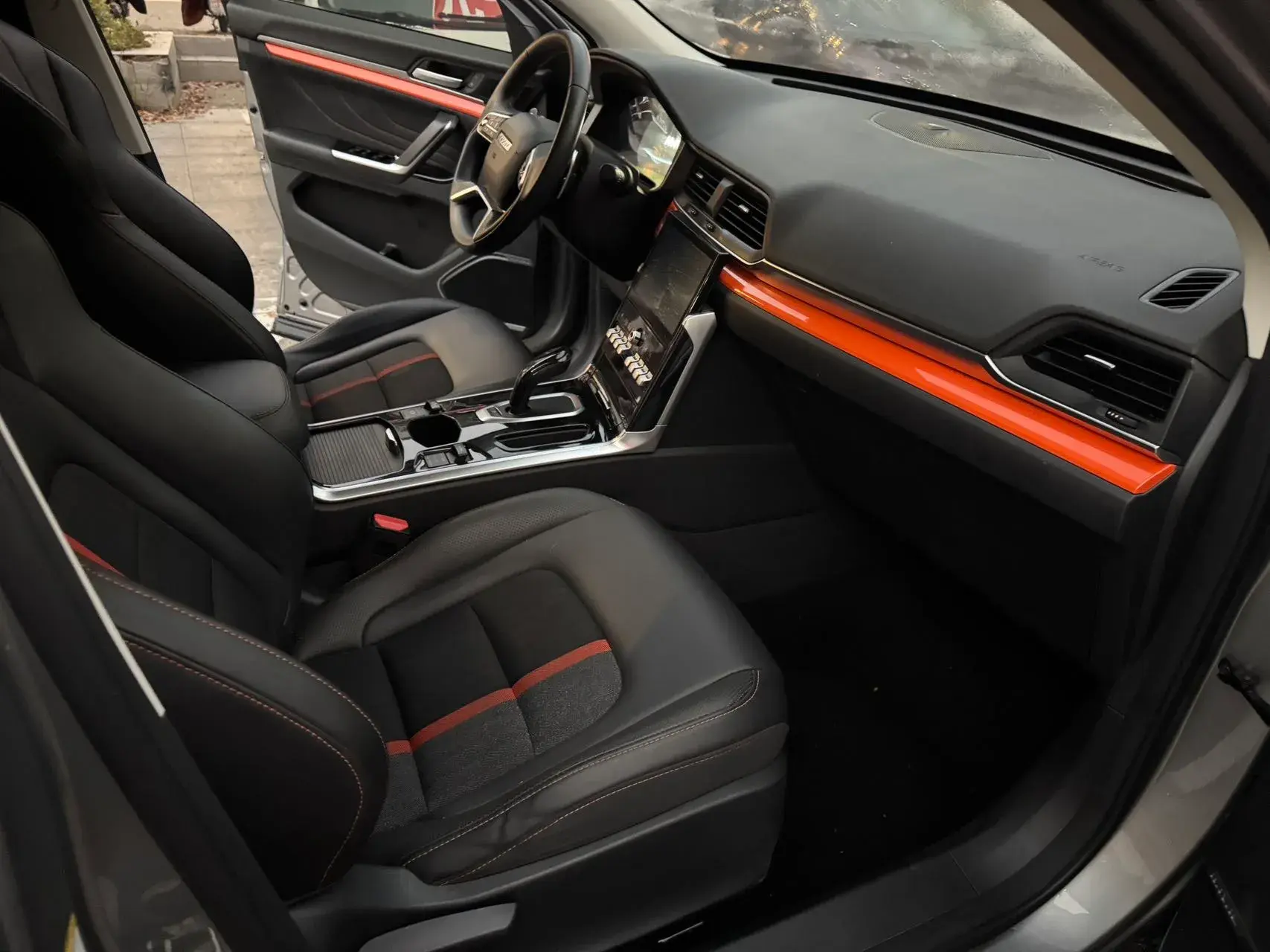 2019 HAVAL H4 thumbnail 4