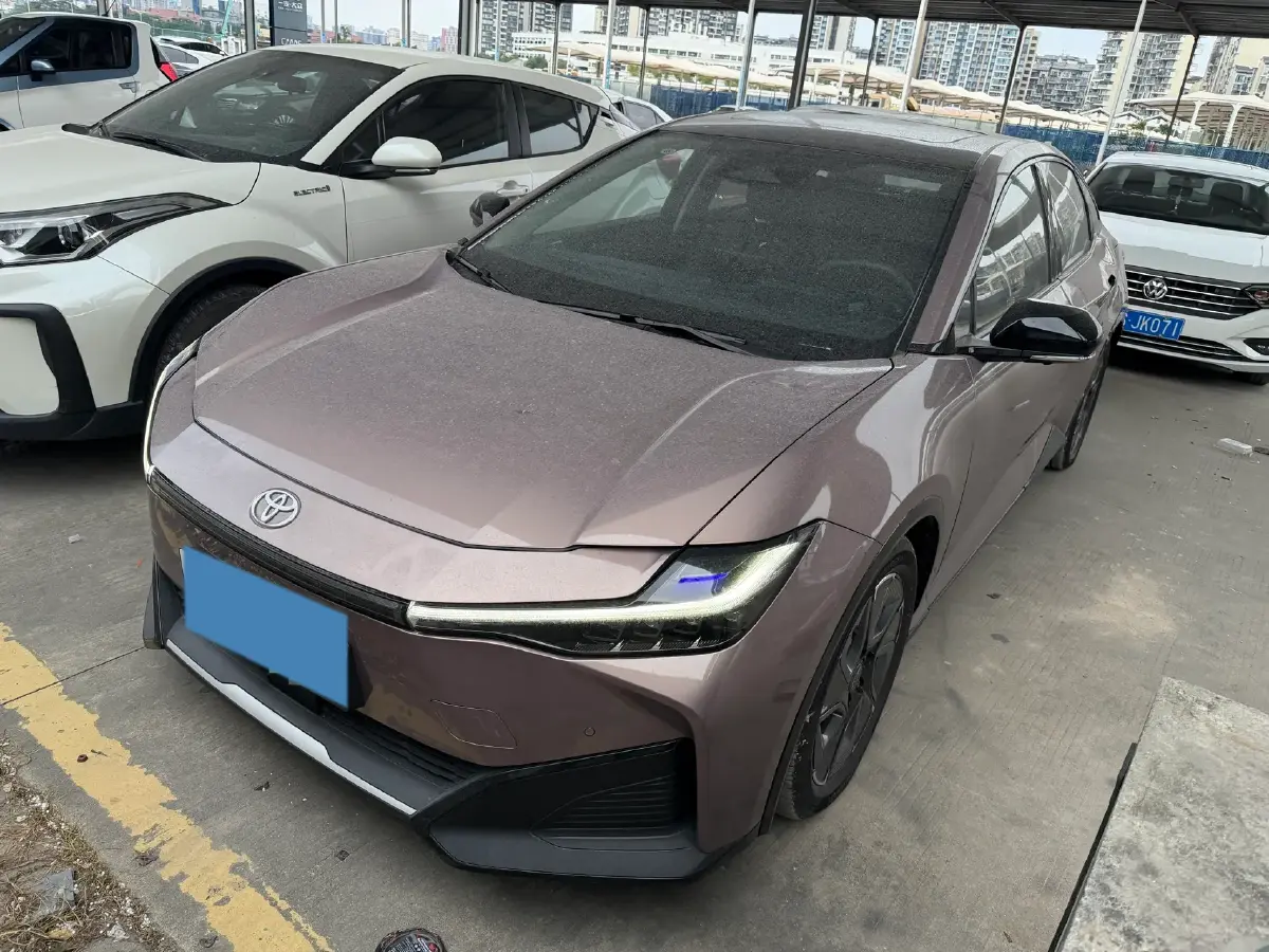 2023 Toyota bZ3 BEV 65.28KWH