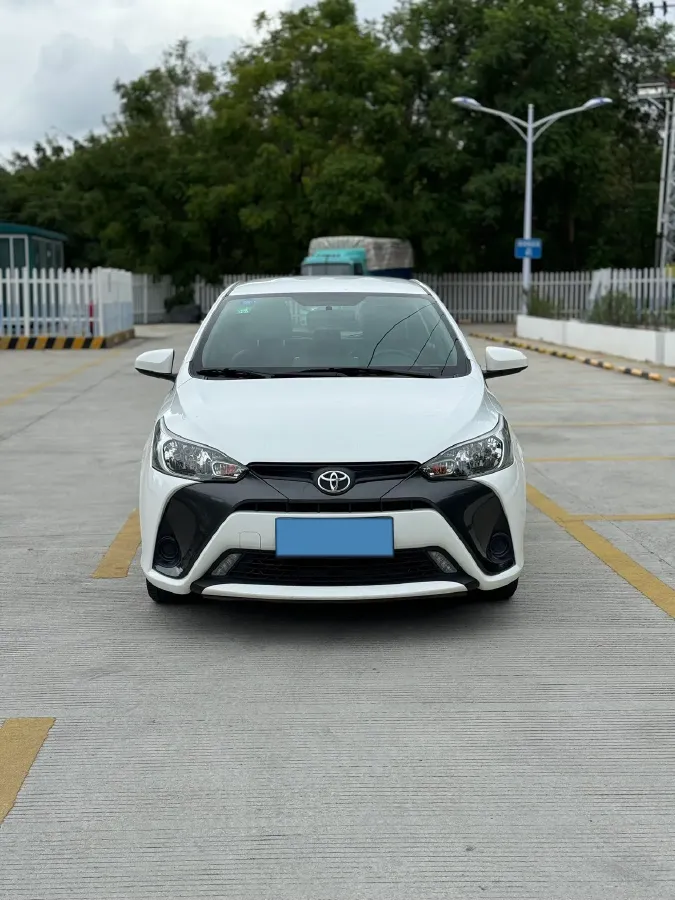 2019 Toyota Yaris L 1.5L 110HP L4 CVT,autocango,china used car exporter,china ev exporter,chinese used car exporter,chinese used ev exporter