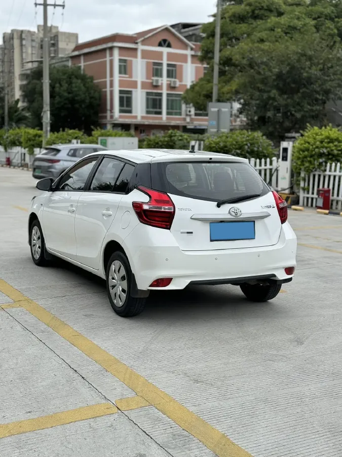2019 Toyota Yaris L 1.5L 110HP L4 CVT,autocango,china used car exporter,china ev exporter,chinese used car exporter,chinese used ev exporter