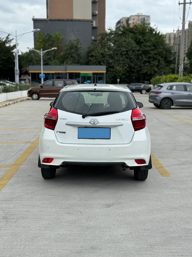 2019 Toyota Yaris L 1.5L 110HP L4 CVT,autocango,china used car exporter,china ev exporter,chinese used car exporter,chinese used ev exporter