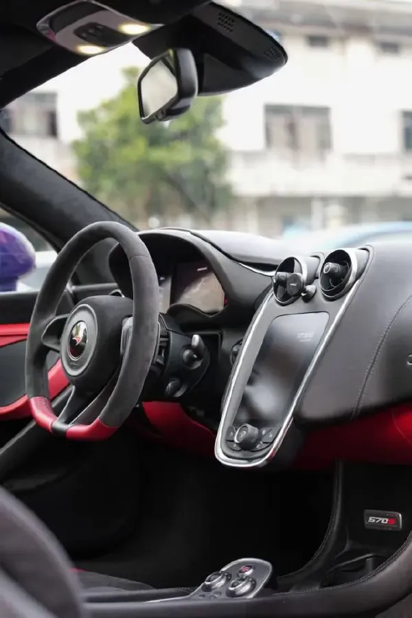 2015 McLaren 570 3.8T 570HP V8 7DCT,autocango,china used car exporter,china ev exporter,chinese used car exporter,chinese used ev exporter