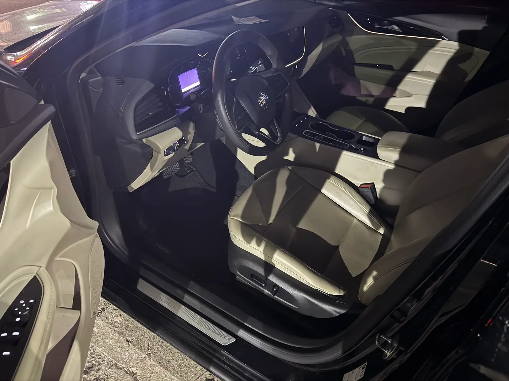 2021 BUICK REGAL thumbnail 3