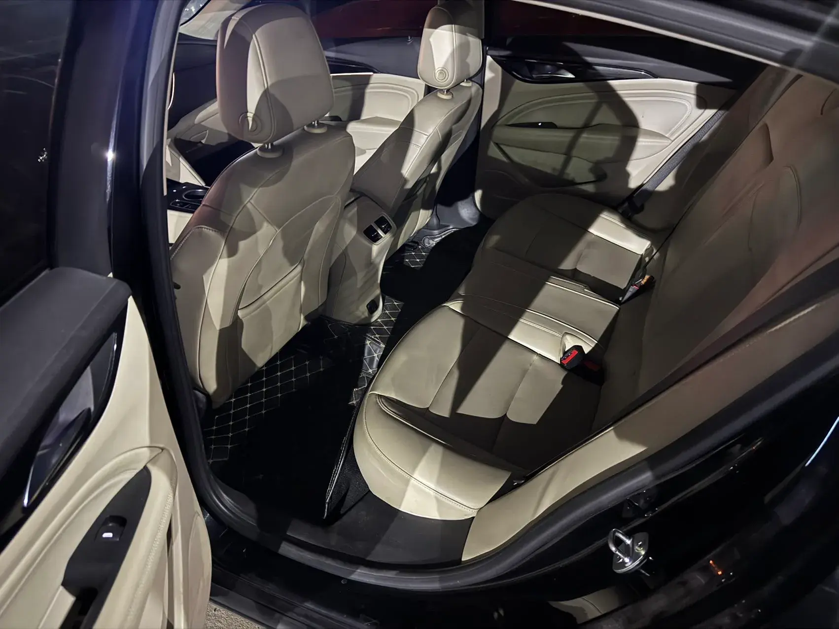 2021 BUICK REGAL thumbnail 4