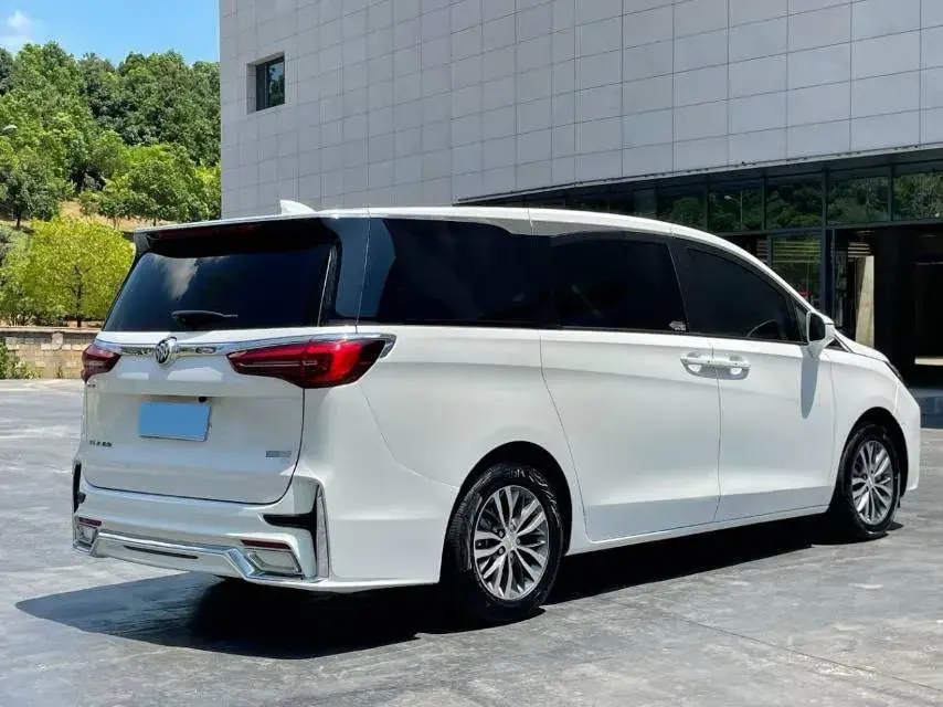 2022 BUICK GL8 thumbnail 3