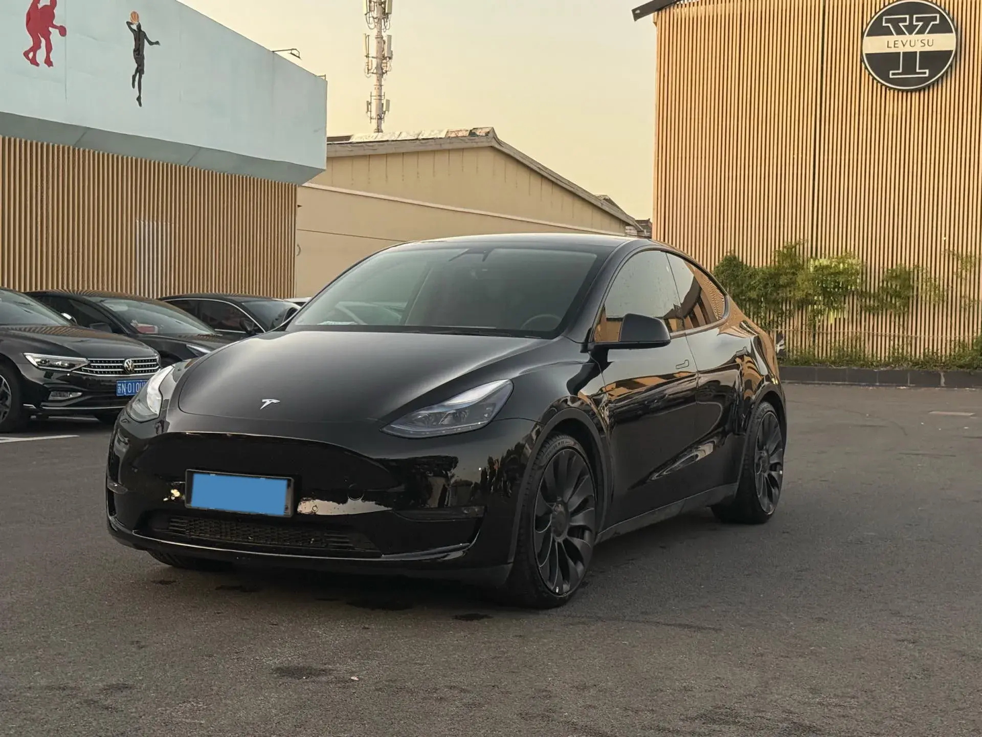 2022 TESLA MODEL view 1