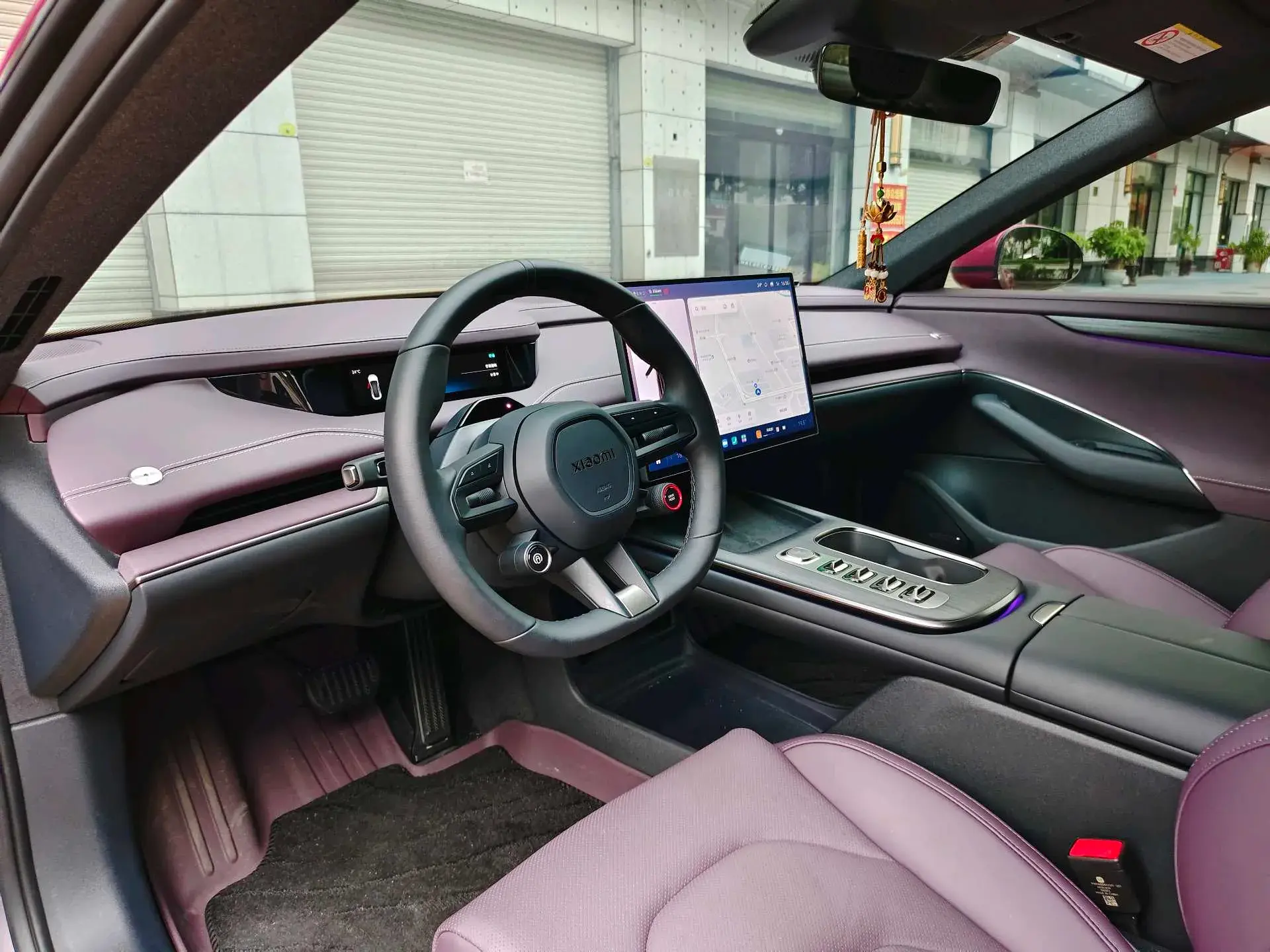 2024 MI SU7 thumbnail 2