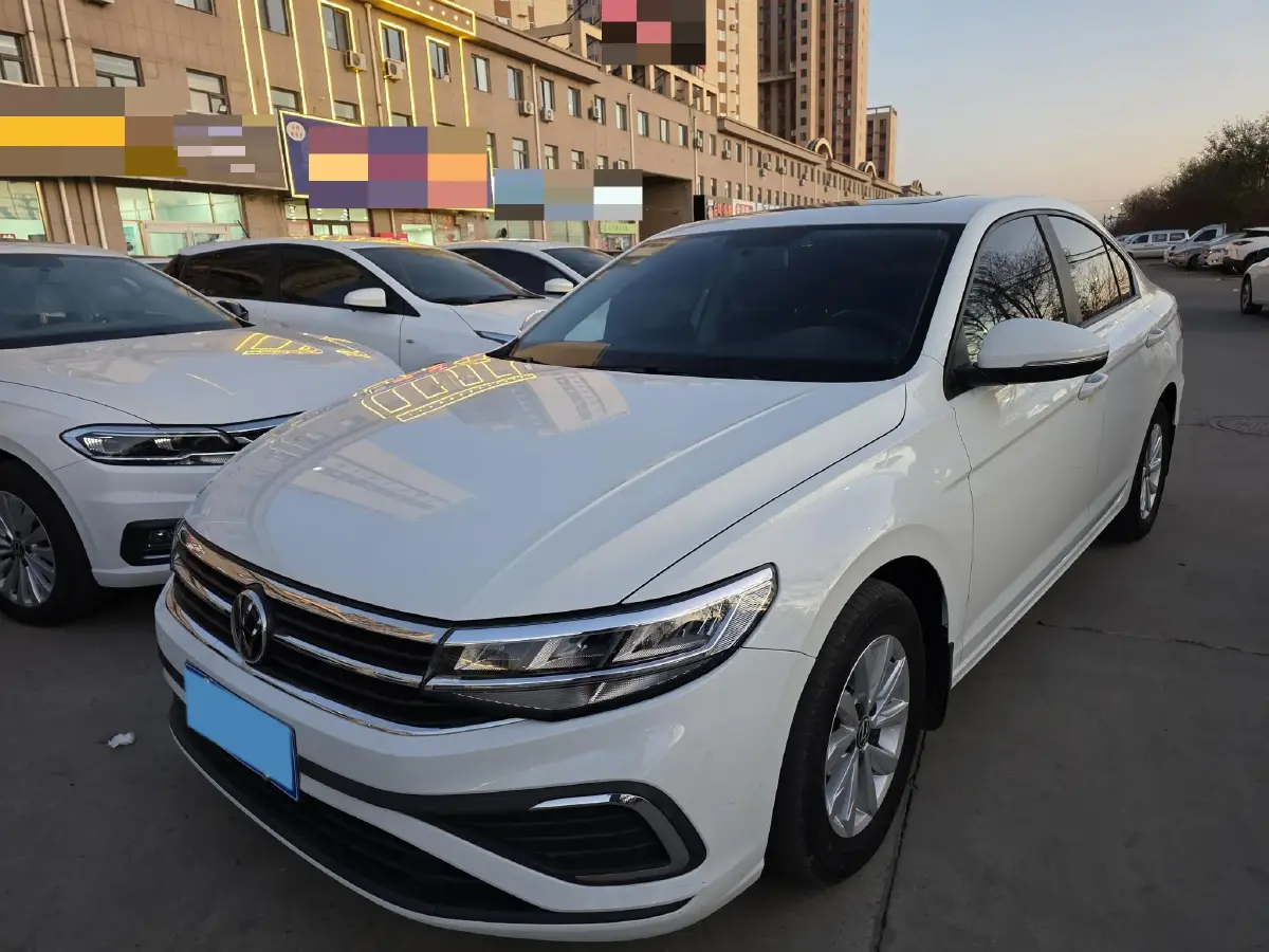 2023 Volkswagen Bora 1.5L 113HP L4 6AT